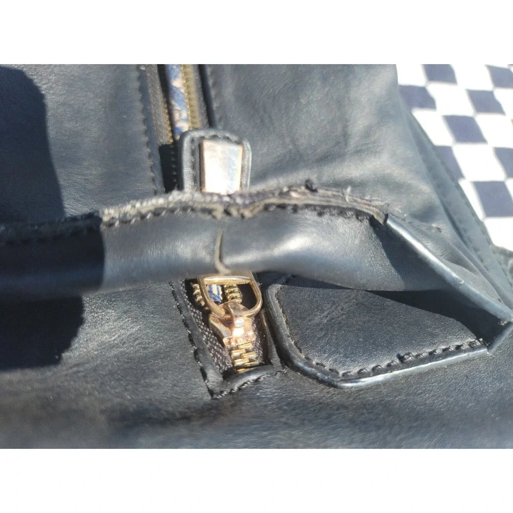 Urban‎ Expressions Black Faux Leather Satchel Shoulder Bag Vegan Gold Zip